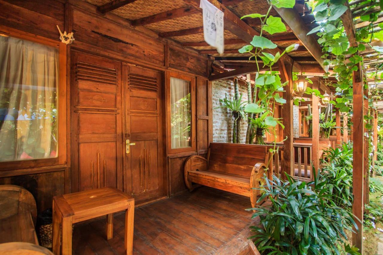 Bening Hut And Spa Семиньяк Экстерьер фото