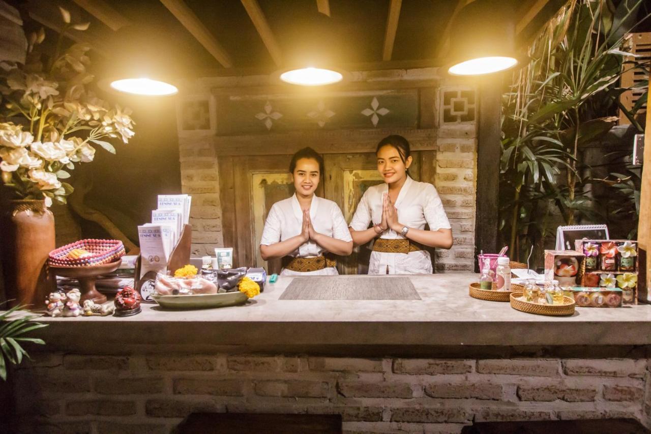 Bening Hut And Spa Семиньяк Экстерьер фото
