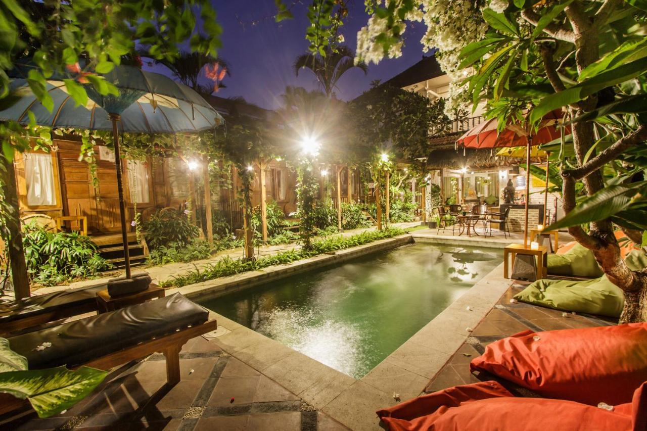 Bening Hut And Spa Семиньяк Экстерьер фото