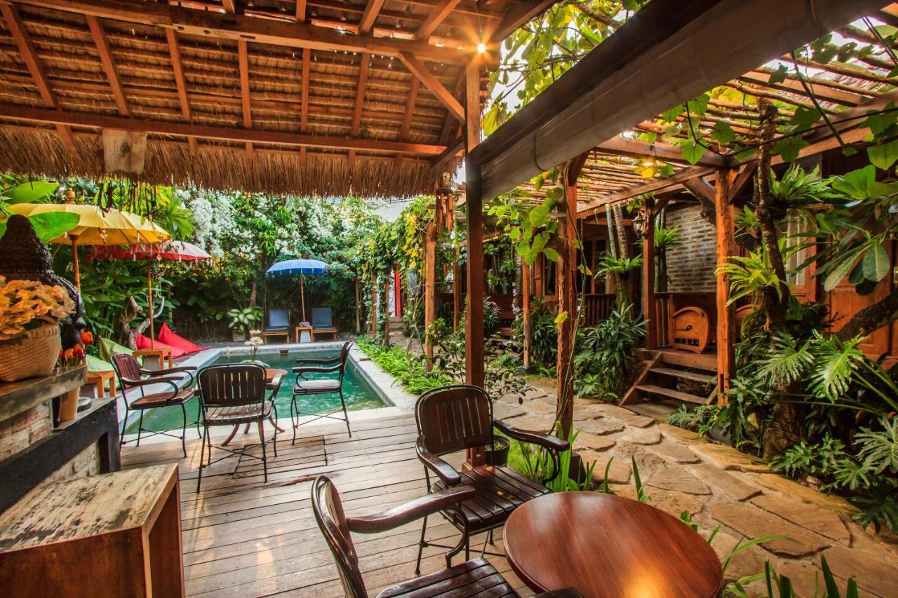 Bening Hut And Spa Семиньяк Экстерьер фото
