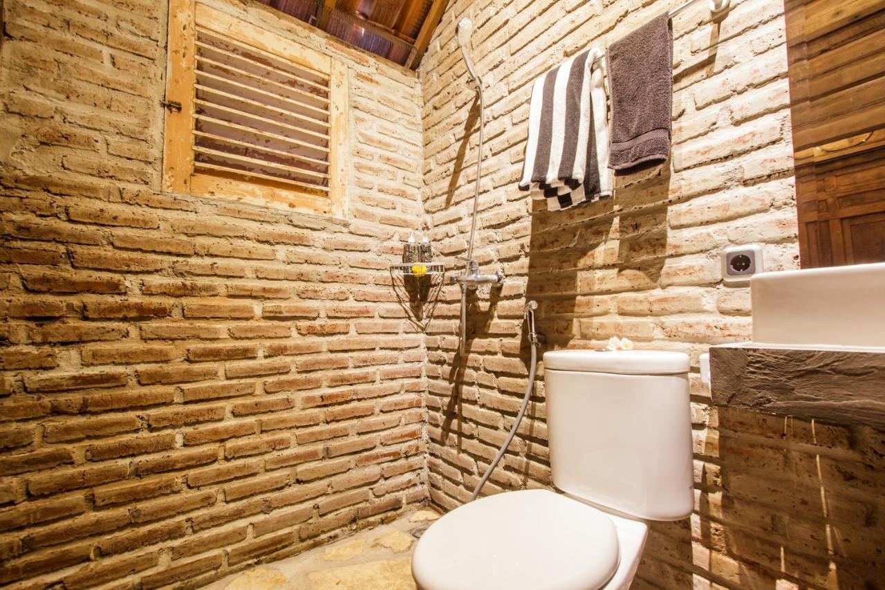 Bening Hut And Spa Семиньяк Экстерьер фото